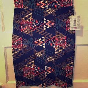 NWT Lularoe Cassie skirt, size M.